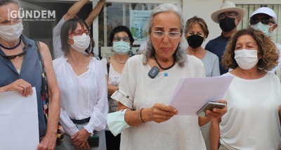 Davet edilmedikleri forum için ağır konuştular